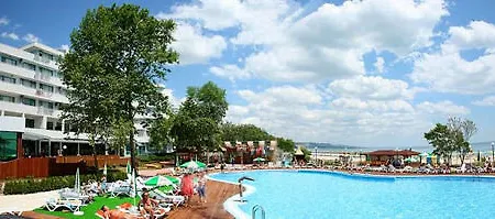 Arabella ホテル アルベナ